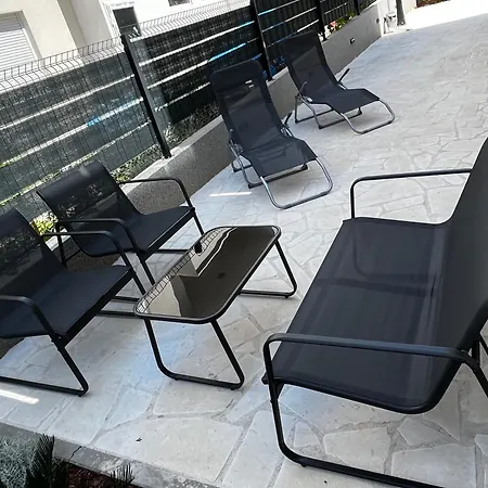 דירה Sunshine זאדאר