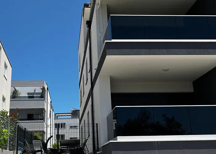 דירה Sunshine זאדאר